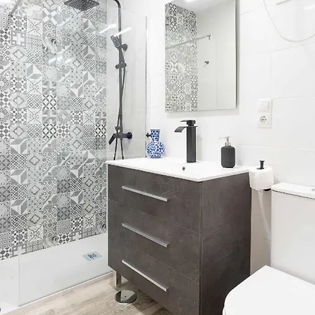 Vialia Cinema Apartment Malaga